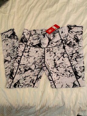 NWT THE GYM PEOPLE Thick High Waist Yoga Pants Deep Pockets Black